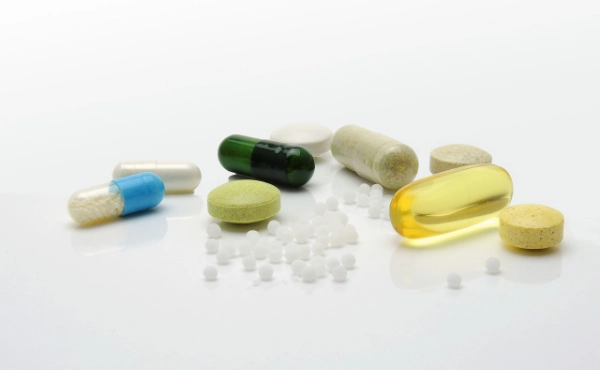 Mikrobielle Fermentation von Beta-Carotin-Pulver in Schönheitsergänzungsmitteln